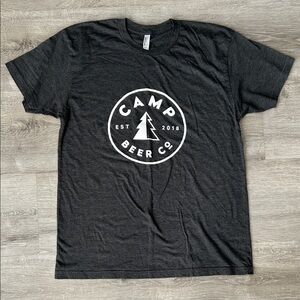 Menโs American Apparel Charcoal Gray Camp Beer Tee size L